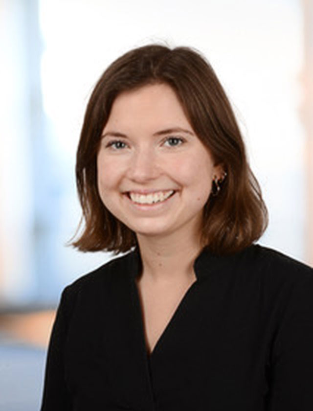 Nadine Bast